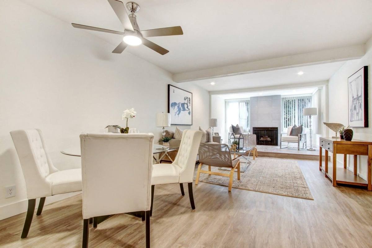 Apartment for rent at Woodcliff Apartment Homes, 3201 Overland Ave, Los Angeles, CA 90034