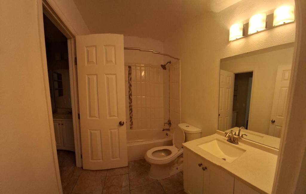 Apartment for rent at 16051 E Alaska Place #14, Aurora, CO 80017