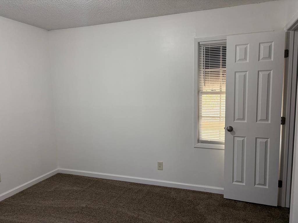 House for rent at 1200 Melissa Dr, Valdosta, GA 31601