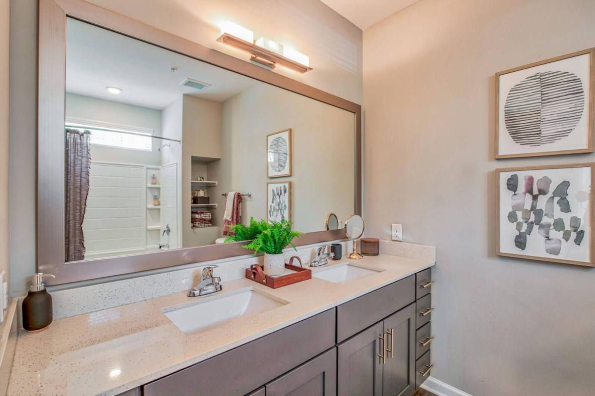 Apartment for rent at 201 Sawyer Circle, Charleston, SC 29492
