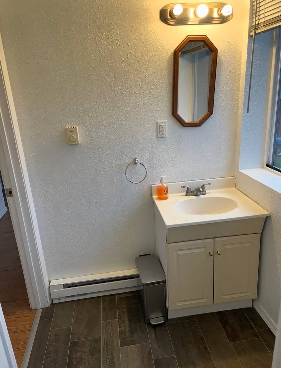 Apartment for rent at 123 Moore Rd #1, Elma, WA 98541