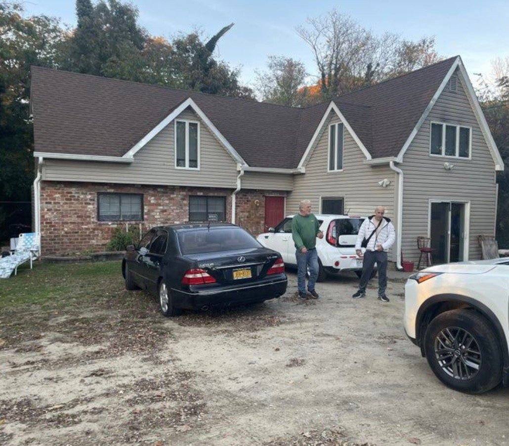 House for rent at 2429 Sunrise Highway, Islip, NY 11751