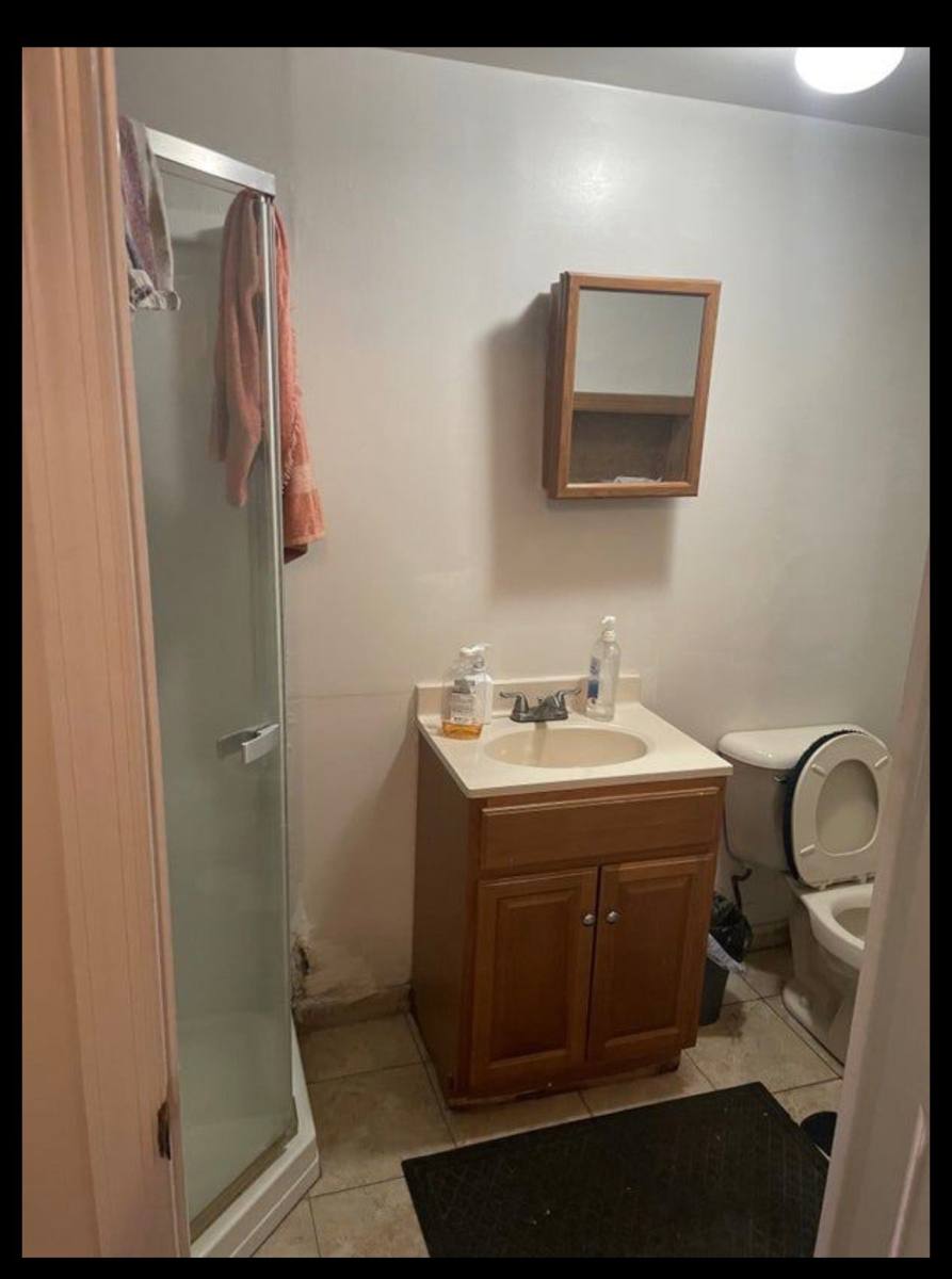 House for rent at 2429 Sunrise Highway, Islip, NY 11751