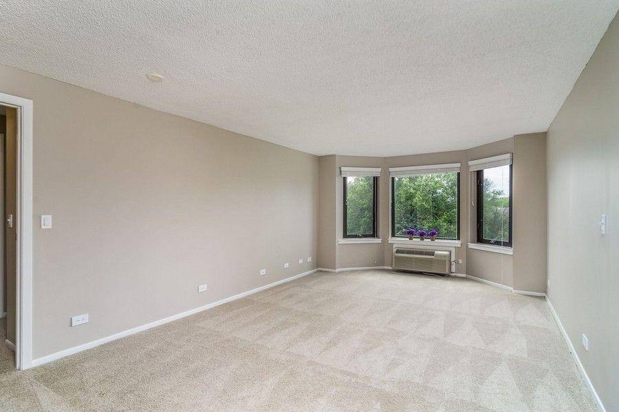 Apartment for rent at 1101 Iroquois Ave, Naperville, IL 60563