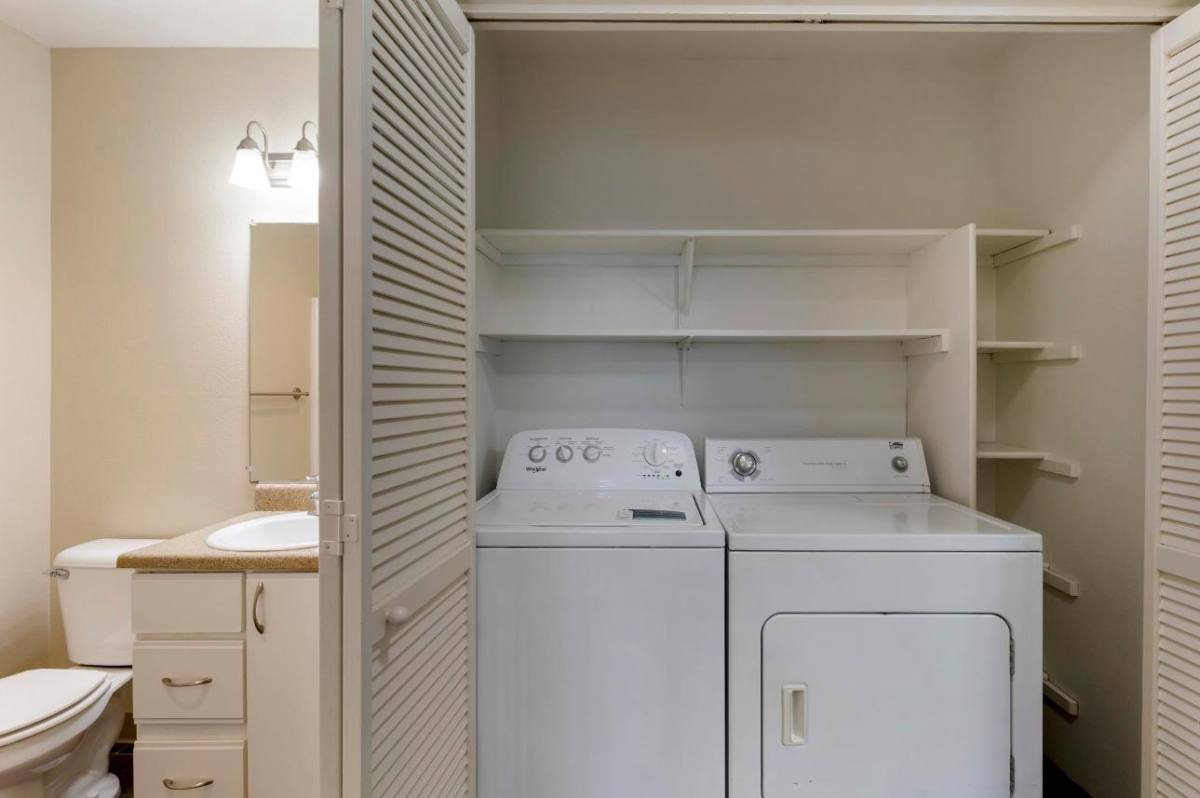 Apartment for rent at 16201 NW Schendel Ave, Beaverton, OR 97006