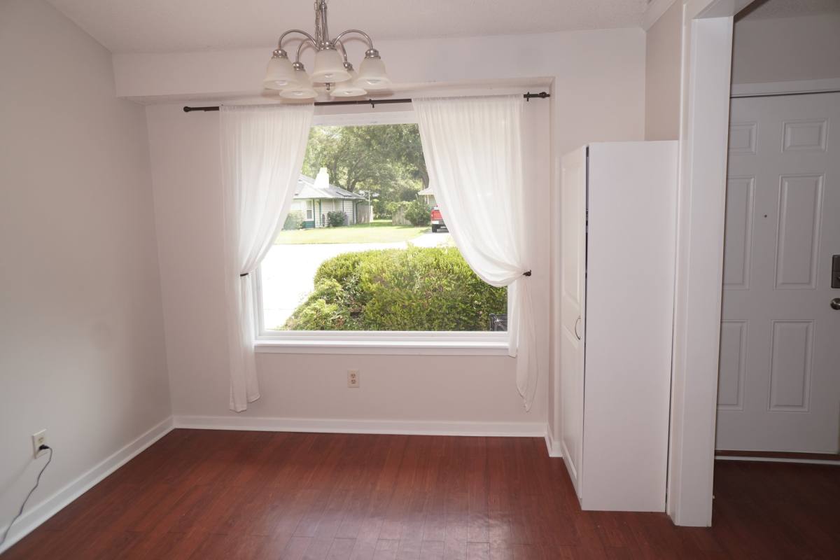 House for rent at 1133 Oakcrest Dr, Charleston, SC 29412