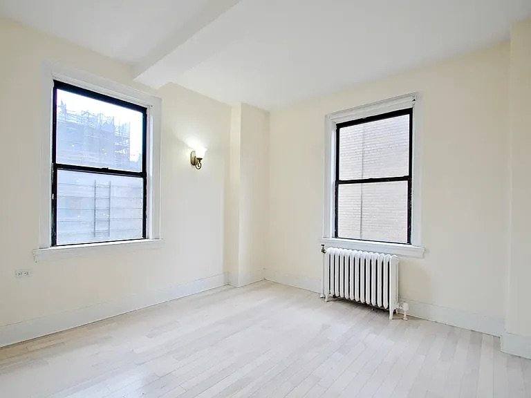 Apartment for rent at 639 W 173rd St #4B, New York, NY 10032