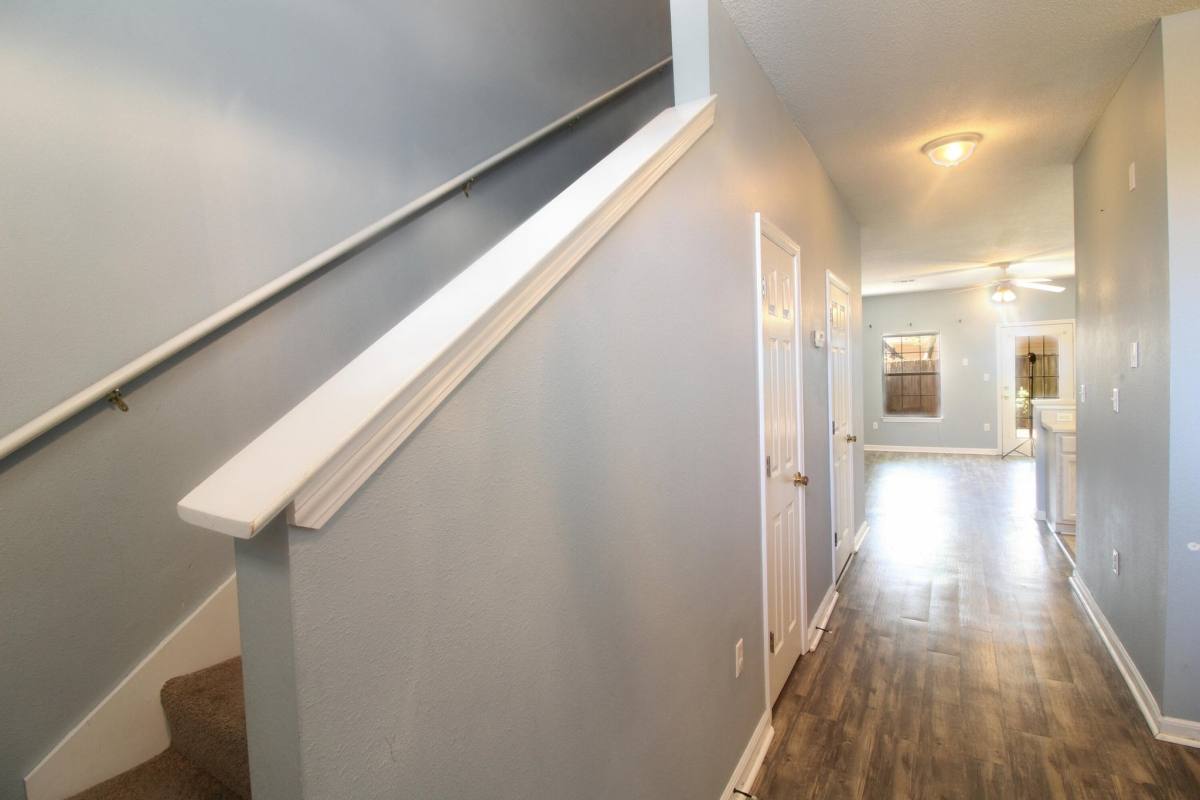 Townhouse for rent at 211 3rd St #J, Fort Walton Beach, FL 32548