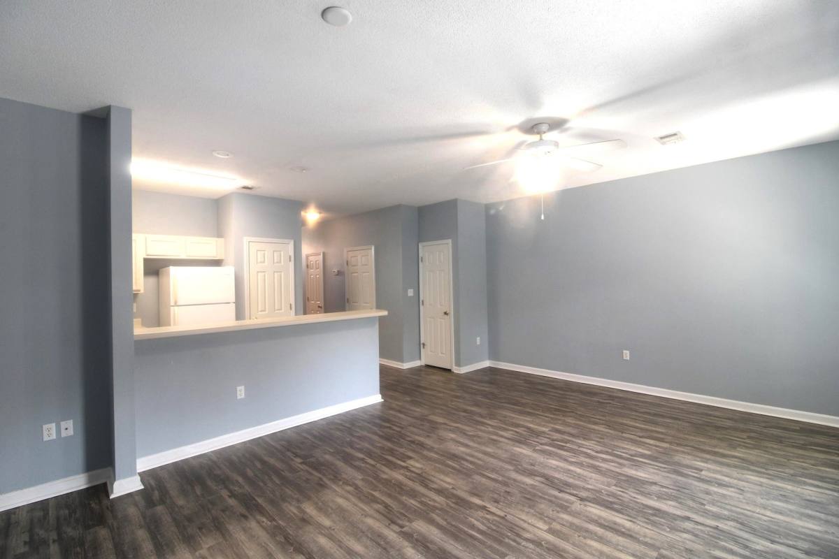 Townhouse for rent at 211 3rd St #J, Fort Walton Beach, FL 32548
