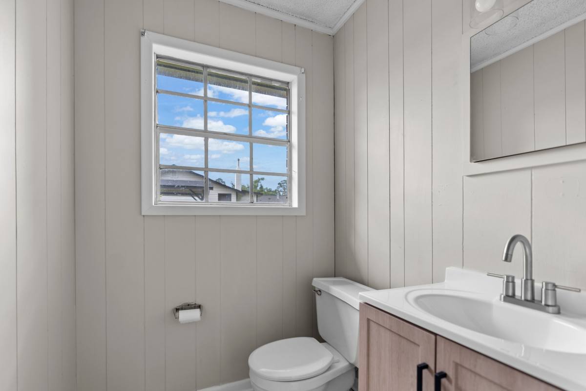 House for rent at 320 Brobston St, Baxley, GA 31513