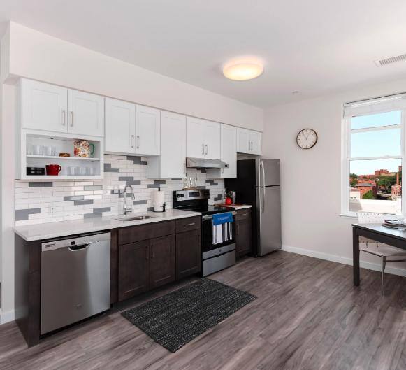 Apartment for rent at 10 Park Row W, Providence, RI 02903