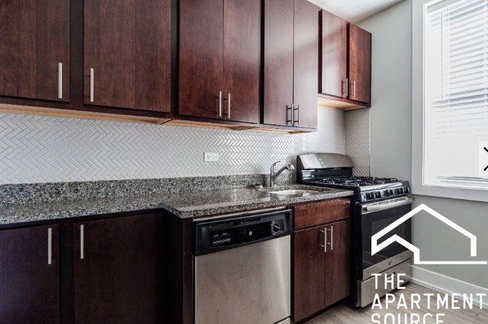 Apartment for rent at 703 W Brompton Ave #12, Chicago, IL 60657