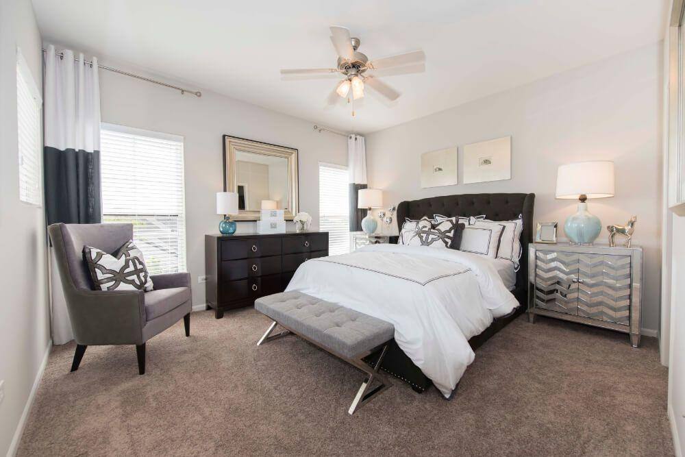 Apartment for rent at 504 Chamberlain Lane, Naperville, IL 60540
