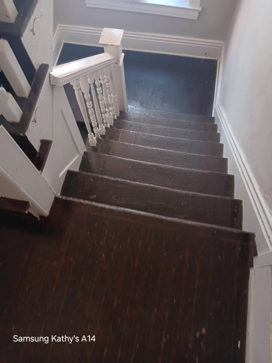 Apartment for rent at 216 W Burnett Ave #226B, Louisville, KY 40208