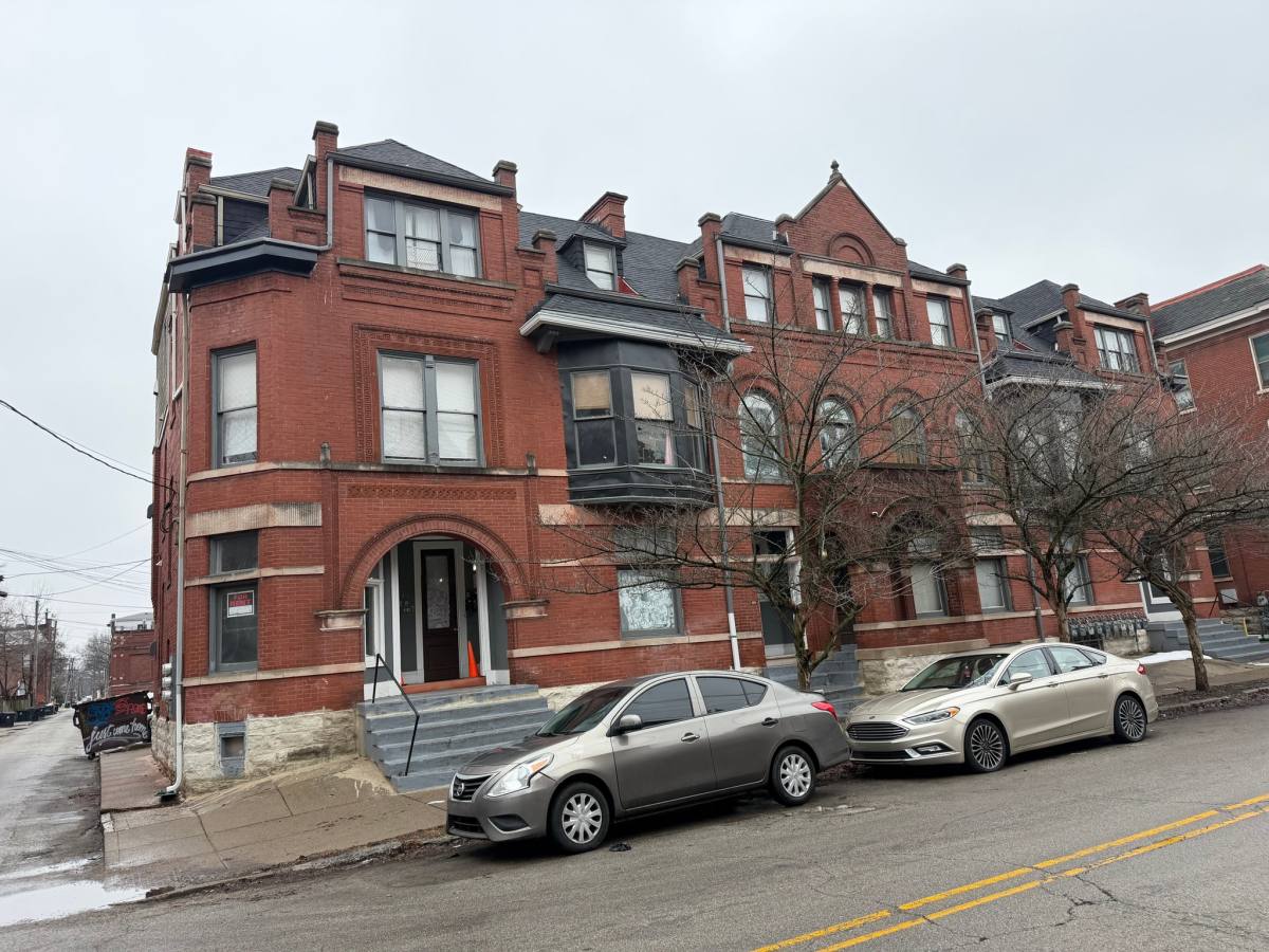 Apartment for rent at 216 W Burnett Ave #216A, Louisville, KY 40208