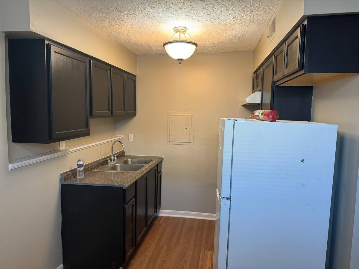 Apartment for rent at 1623 Brock Kiln Lane #1, Louisville, KY 40216