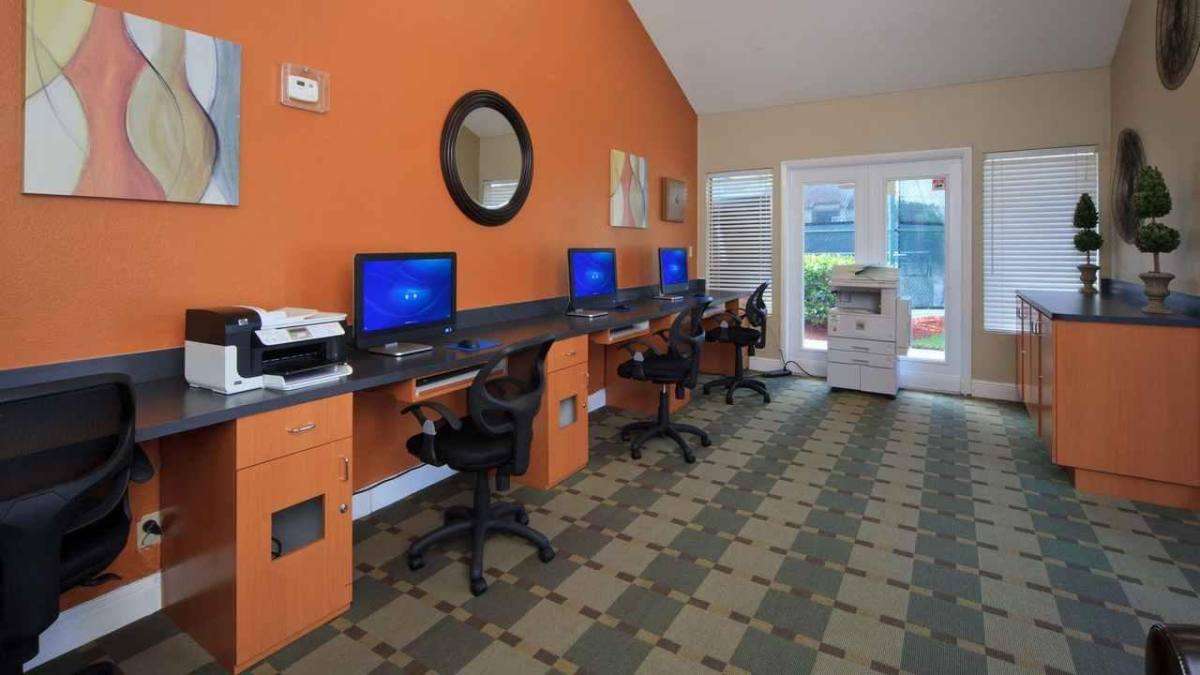 Apartment for rent at Los Prados, 832 NW 86th Ave, Fort Lauderdale, FL 33324