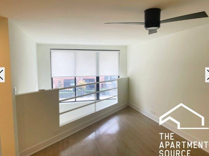 Apartment for rent at 954 W Grace St #C102, Chicago, IL 60657