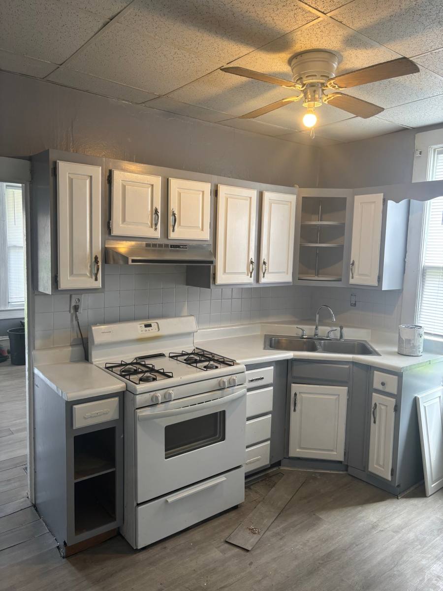 House for rent at 815 E William St, Decatur, IL 62521