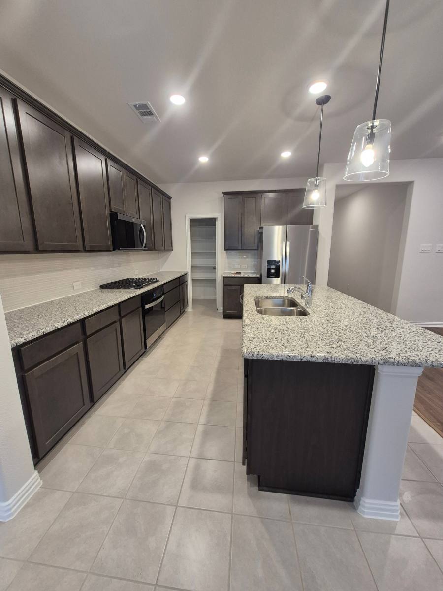 House for rent at 3041 Hollybrook Lane, Anna, TX 75409