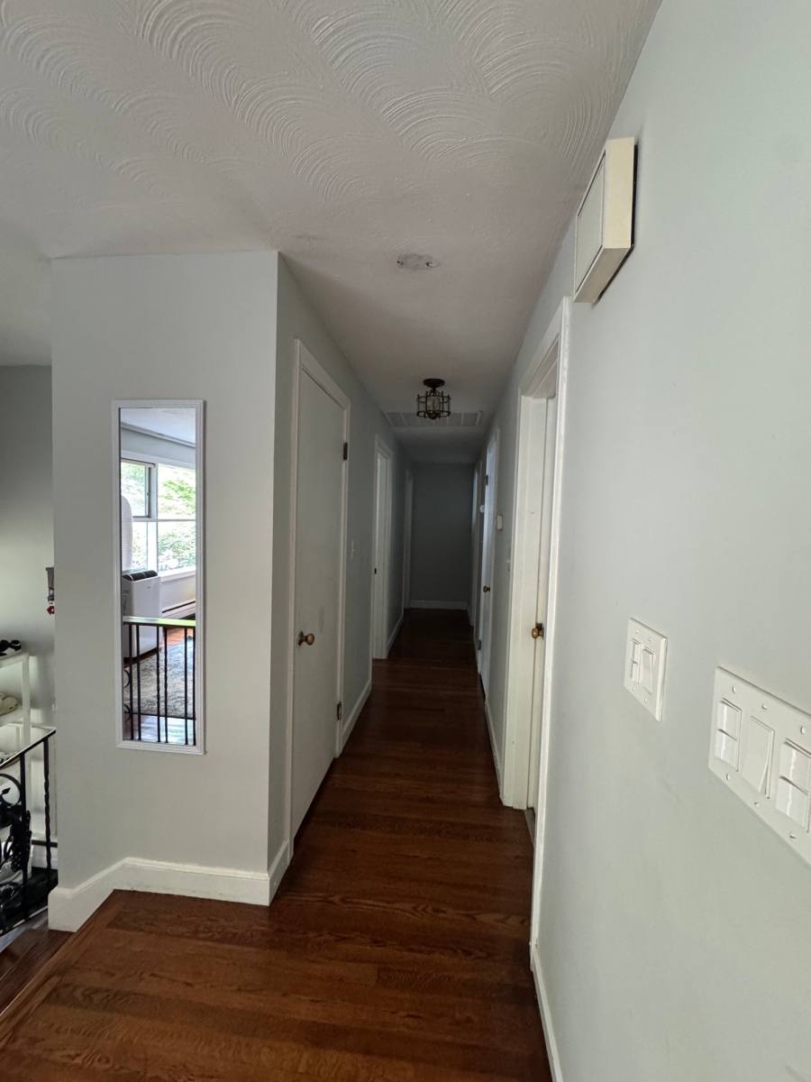 House for rent at 10 Oriole Rd, Wellesley Hills, MA 02481