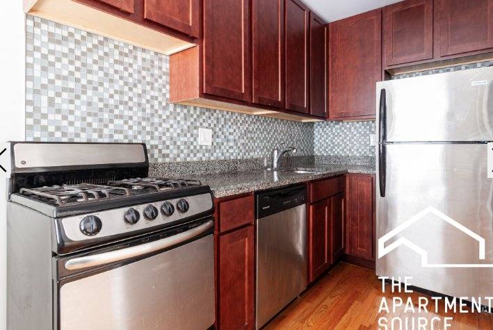 Apartment for rent at 425 W Roscoe St #3, Chicago, IL 60657