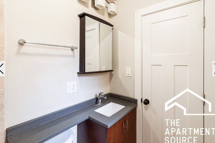 Apartment for rent at 425 W Roscoe St #3, Chicago, IL 60657