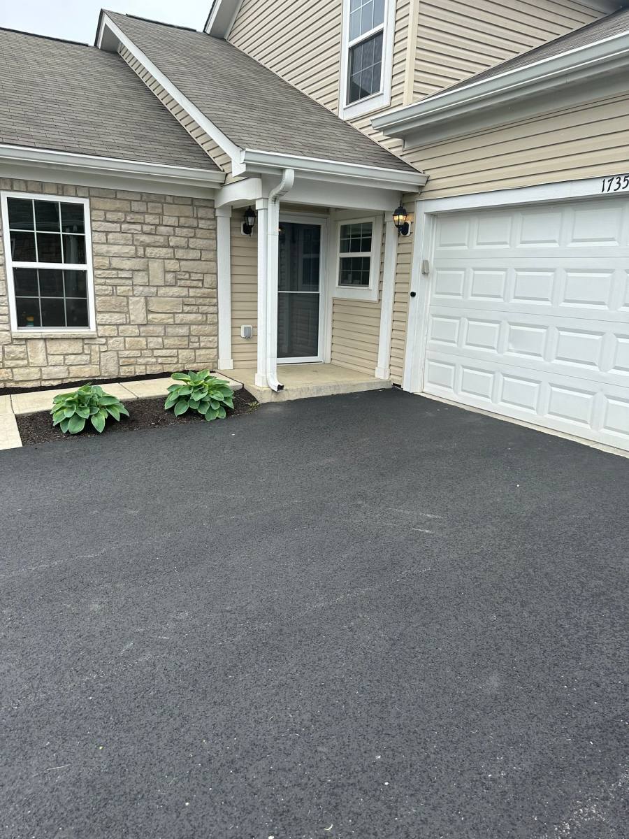 Apartment for rent at 1735 Chestnut Farms Loop, Grove City, OH 43123
