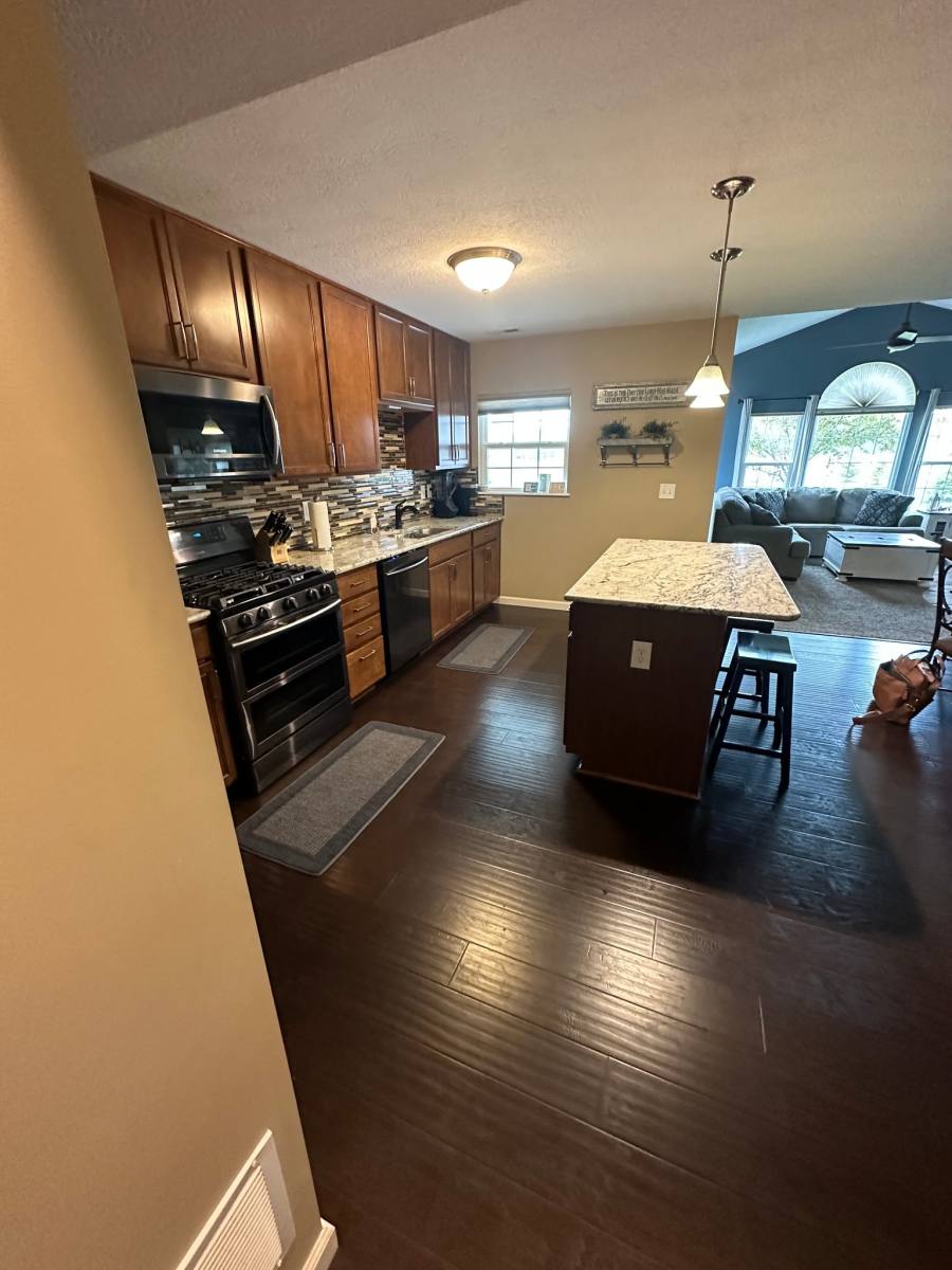 Apartment for rent at 1735 Chestnut Farms Loop, Grove City, OH 43123