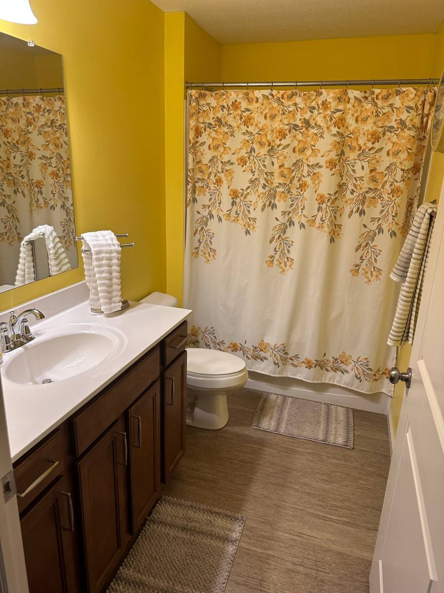 Apartment for rent at 1735 Chestnut Farms Loop, Grove City, OH 43123
