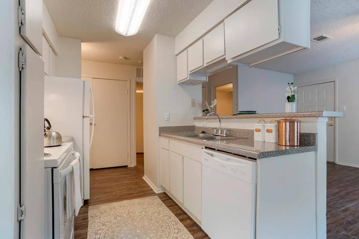 Apartment for rent at 580 S Pear Orchard Rd, Ridgeland, MS 39157