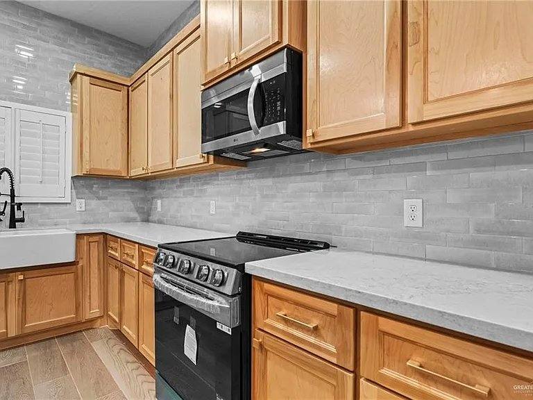 Townhouse for rent at 645 Esplanade Court, Harlingen, TX 78550