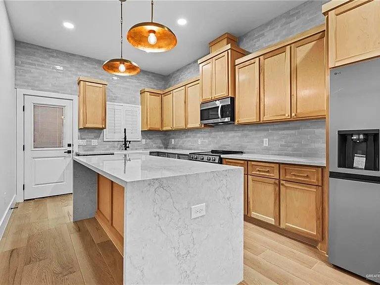 Townhouse for rent at 645 Esplanade Court, Harlingen, TX 78550