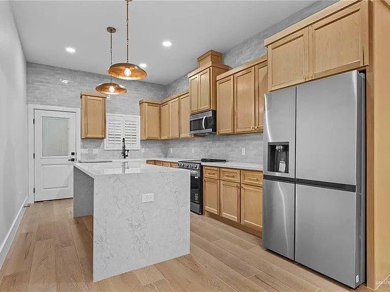 Townhouse for rent at 645 Esplanade Court, Harlingen, TX 78550