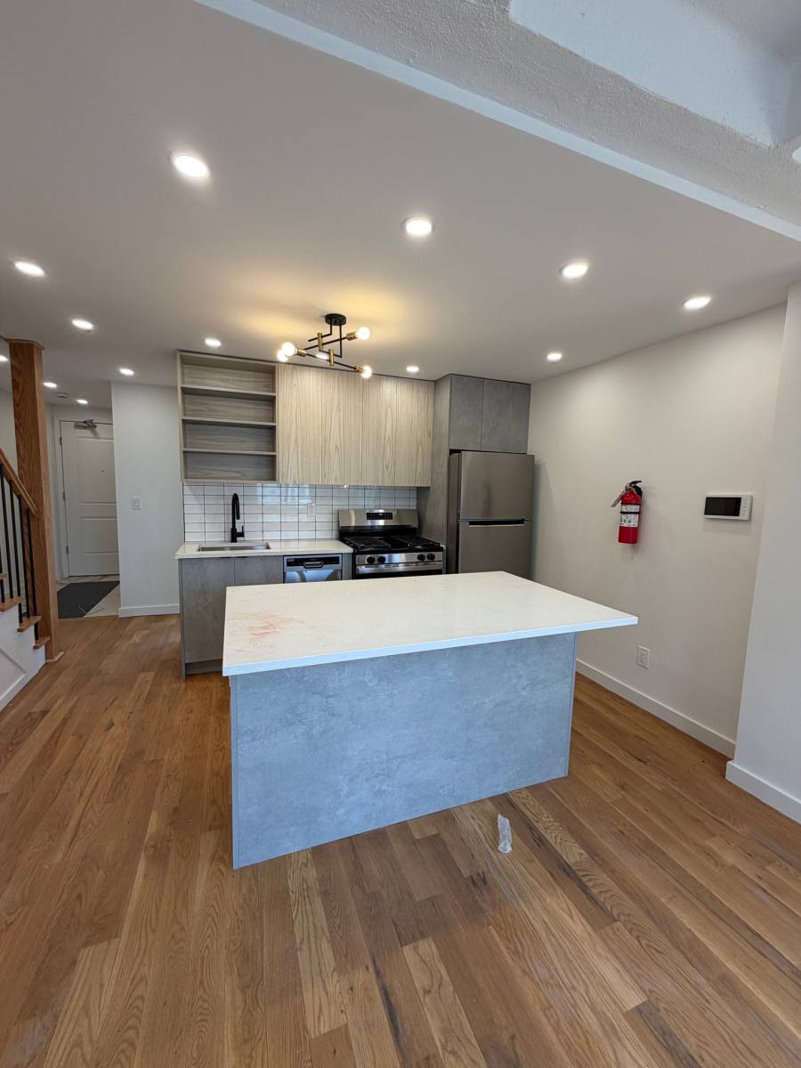 Apartment for rent at 100 Chestnut St #1, West Orange, NJ 07052