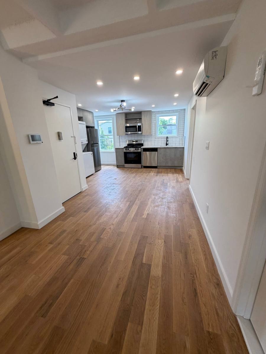 Apartment for rent at 100 Chestnut St #6, West Orange, NJ 07052