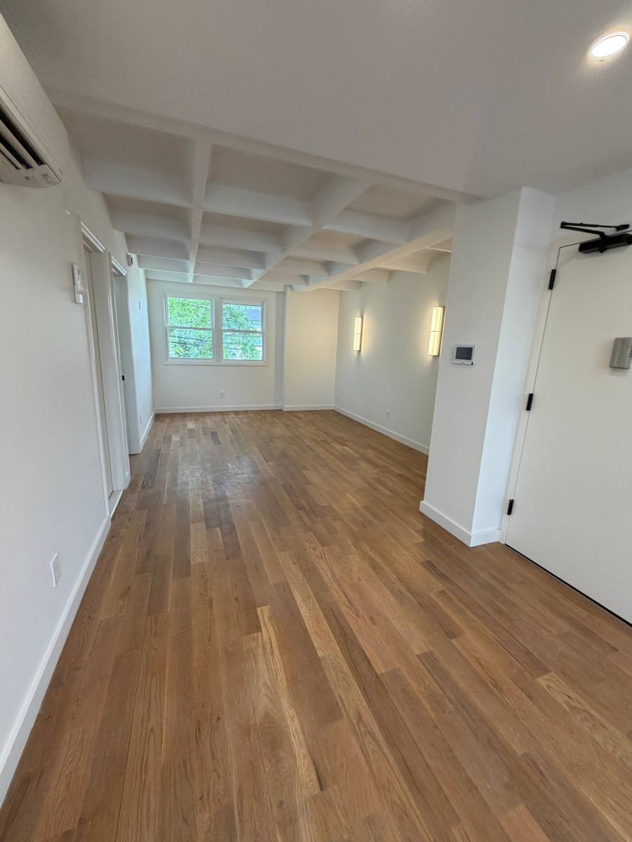 Apartment for rent at 100 Chestnut St #6, West Orange, NJ 07052