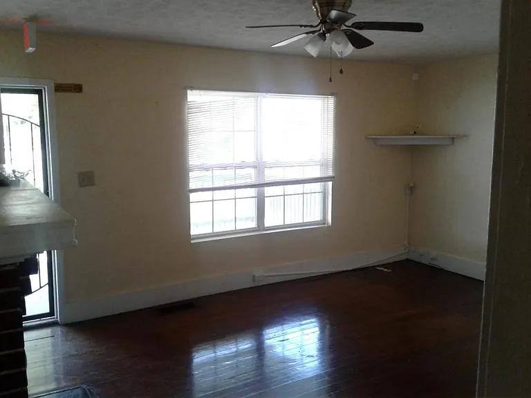 House for rent at 205 W Broadway St, Griffin, GA 30223