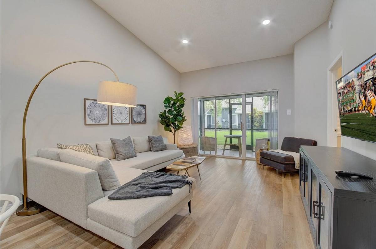 Apartment for rent at 21925 Mizner Way, Boca Raton, FL 33433
