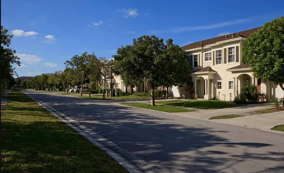 Apartment for rent at Lake Worth Corridor, 4495 Emerald Vista, Lake Worth, FL 33461