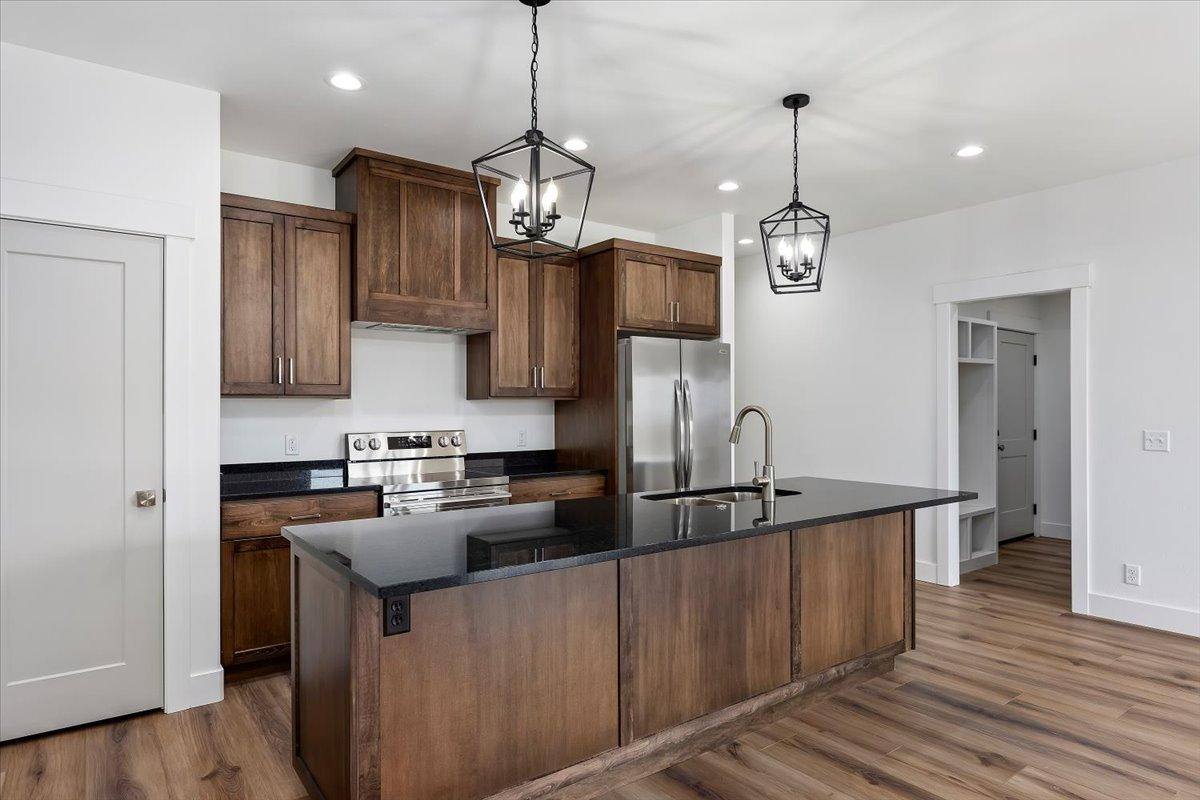 Apartment for rent at 170 W 300 S #170, Burley, ID 83318