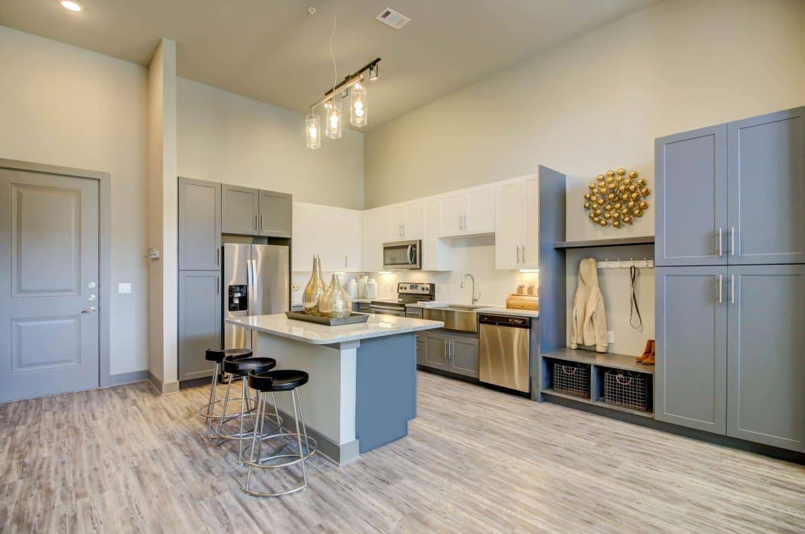 Apartment for rent at 8811 W Eldorado Parkway, Frisco, TX 75033