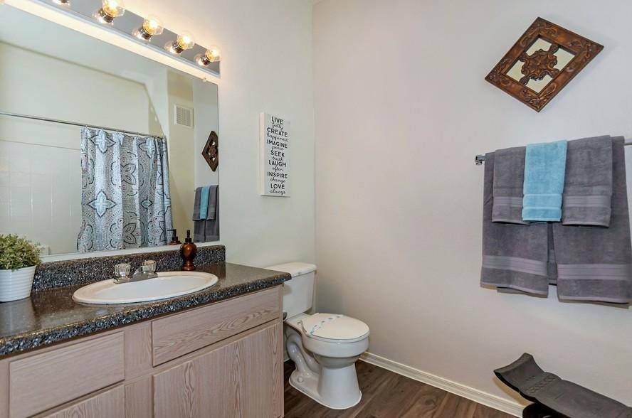 Apartment for rent at Bayside, 20245 N 32nd Dr, Phoenix, AZ 85027