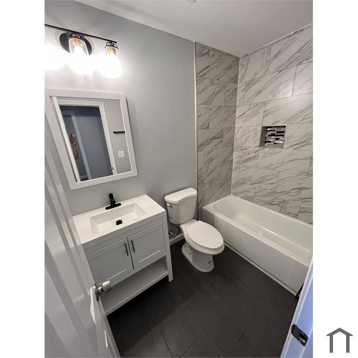 Apartment for rent at 1709 E St NE, Washington, DC 20002