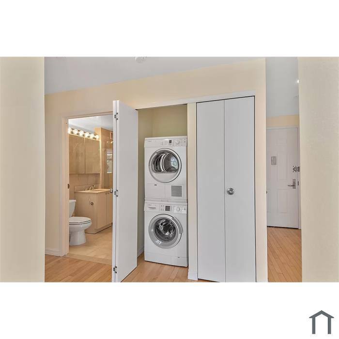 Apartment for rent at 1925 D St NE, Washington, DC 20002