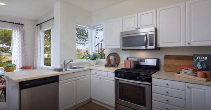 Apartment for rent at 27260 Los Altos, Mission Viejo, CA 92691