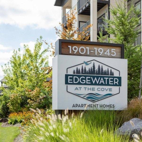 Apartment for rent at 1937 Main St, Oregon City, OR 97045