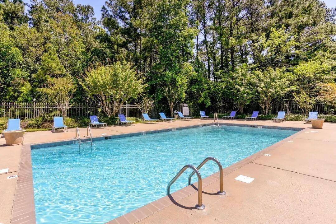 Apartment for rent at 216 Westover Dr, Hattiesburg, MS 39402