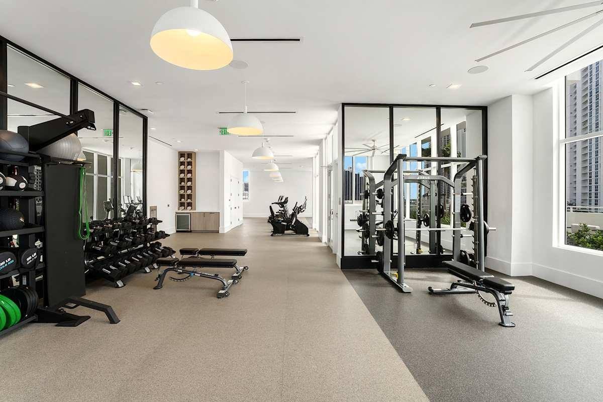 Apartment for rent at 251 NE 20th St, Miami, FL 33137