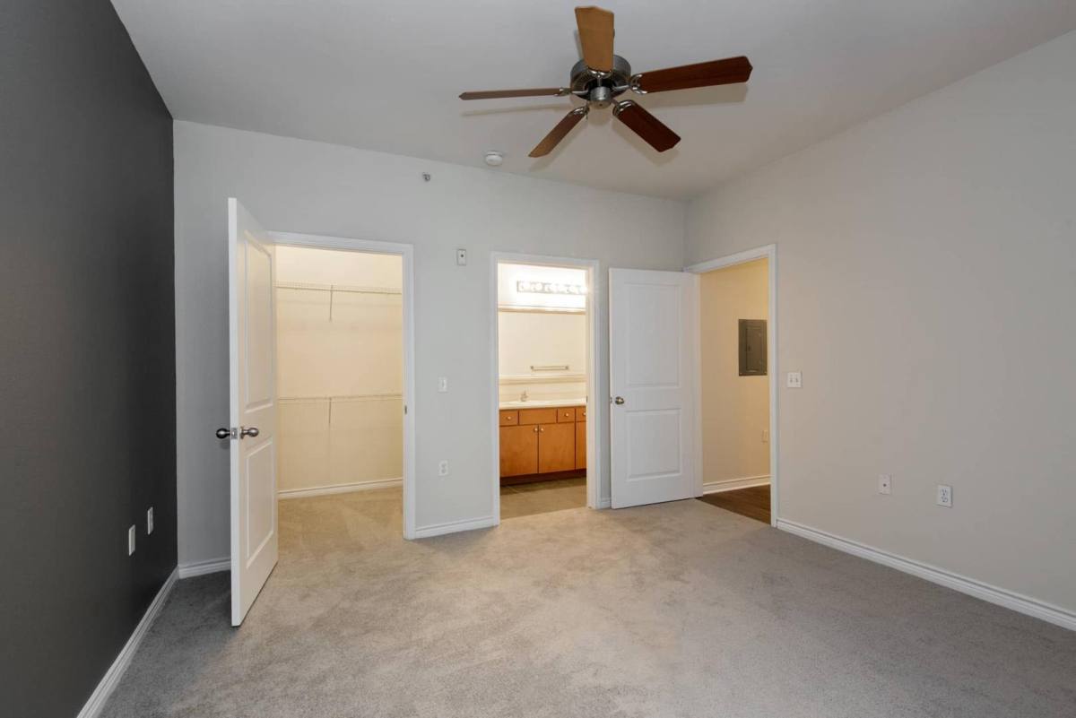 Apartment for rent at The Ridge at Blue Hills, 800 W St, Braintree, MA 02184